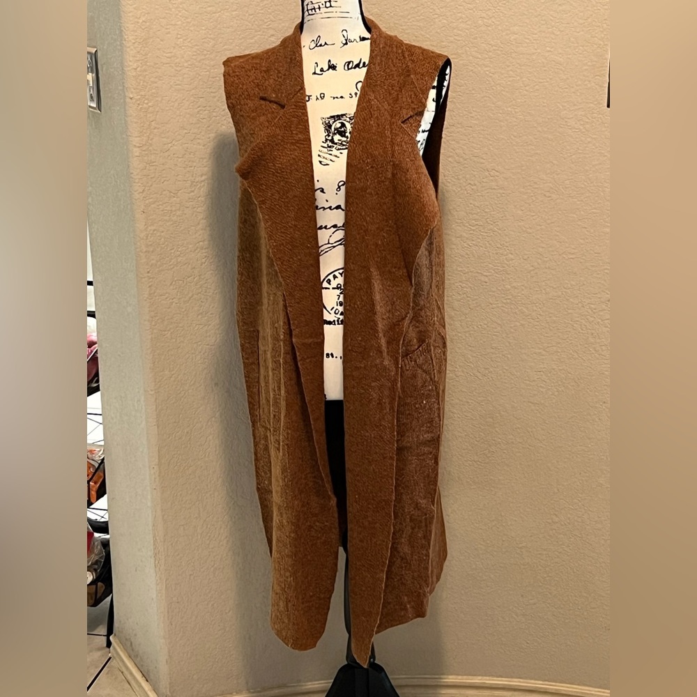 Libian Cardigan size 3XL